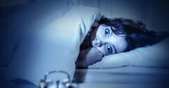 Những thực phẩm không nên ăn trước khi đi ngủ
