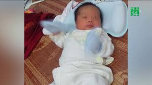 Người phụ nữ mãn kinh 10 năm vẫn sinh con ở tuổi 54