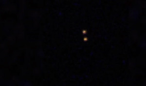 Video: UFO bí ẩn trên bầu trời nghi của người ngoài hành tinh