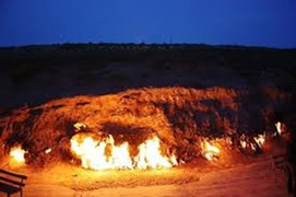 'Hỏa Diệm Sơn' cháy suốt 4.000 năm ở Azerbaijan