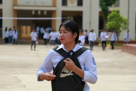 10 thí sinh bị đình chỉ sau buổi thi tổ hợp các môn Khoa học tự nhiên THPT Quốc gia