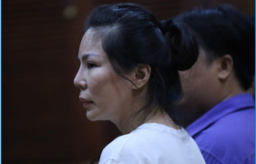 Vợ cũ bác sĩ Chiêm Quốc Thái lĩnh 18 tháng tù