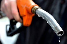 Hôm nay, giá xăng lại tăng?