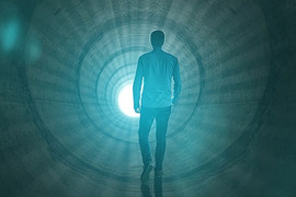 Người đang cận kề với cái chết sẽ nhìn thấy gì?