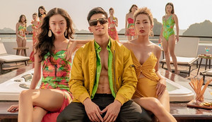 Trọng Hiếu quyến rũ bên dàn người mẫu trong MV 'Anh đổ rồi đấy'