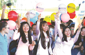 Đại học Văn Lang TP.HCM công bố điểm chuẩn theo phương thức xét học bạ