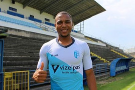 HAGL mua tiền đạo bị đội bóng hạng nhì Indonesia cho ‘ra đường’