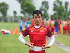 Vua phá lưới nội V-League tiết lộ cách 'ghi điểm' với HLV Park Hang Seo