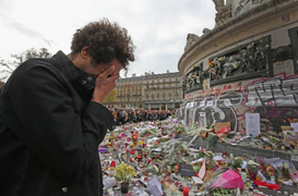 Tòa án Pháp bồi thường cho nghi phạm khủng bố đẫm máu năm 2015, dân phẫn nộ