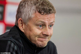HLV Ole Solskjaer: Không cầu thủ kém cỏi nào được thi đấu cho MU