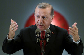 Lo sợ kịch bản đảo chính tái diễn, ông Erdogan hạ quyết tâm có S-400?