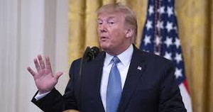 Tăng trưởng GDP Trung Quốc thấp nhất trong 27 năm, ông Trump 'tranh công'