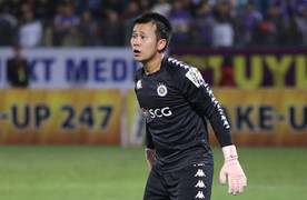 Pha bóng gây tranh cãi trận Hà Nội FC vs HAGL vào top pha cứu thua xuất sắc nhất