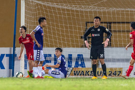 Văn Toàn 'xé gió' lập công lọt top 5 bàn thắng đẹp nhất vòng 16 V-League