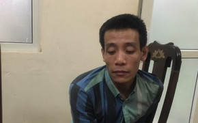 Bị kiểm tra ma túy, nam thanh niên lớn tiếng vu khống công an 'xâm hại đời tư'