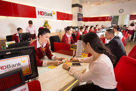 HDBank nhận giải thưởng 'Ngân hàng bán lẻ nội địa tốt nhất năm 2019'