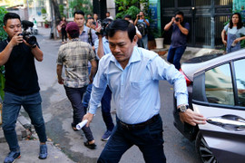 Video: Không đủ bằng chứng kết luận ông Nguyễn Hữu Linh chạm tay vào người bé gái