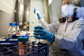 Việt Nam sắp có vaccine điều trị ung thư