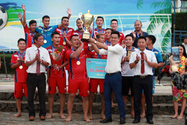 Khánh Hòa giành chức vô địch bóng đá bãi biển quốc gia 2019