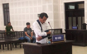 Cuồng ghen, gã đàn ông ở Đà Nẵng đánh ‘tình địch’ suýt chết rồi rạch mặt vợ cũ