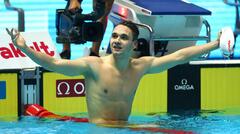 Kình ngư 19 tuổi phá kỷ lục bơi 200m bướm của Michael Phelps