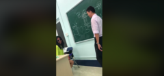Video: Học sinh trốn trong tủ giáo viên ‘troll’ thầy dạy Hoá khiến dân mạng thích thú