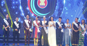 Lộ diện 10 thí sinh lọt vào đêm chung kết cuộc thi 'Tiếng hát ASEAN+3'