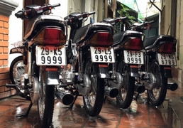 Ngắm dàn Honda Dream sở hữu ‘siêu biển số’