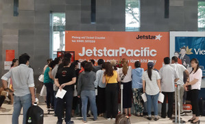 Hành khách Jetstar Pacific bức xúc nói về việc bị 'delay' gần 12 tiếng