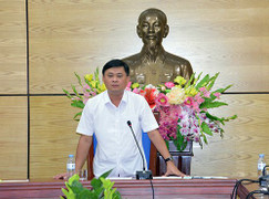 Chủ tịch tỉnh trực tiếp xử lý vụ nước sạch đang 'nóng' ở Nghệ An