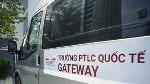 Hành trình bị bỏ quên trên xe ô tô của học sinh lớp 1 trường Gateway