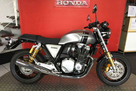 Cận cảnh môtô Honda 1.140cc, giá hơn 400 triệu đồng