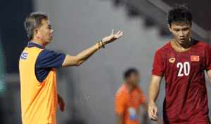 HLV Hoàng Anh Tuấn: 'U18 Thái Lan bị loại vẫn là đội bóng mạnh'