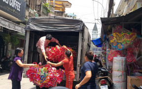 Video: Làng nghề lồng đèn Phú Bình 'cháy hàng' trước Tết Trung thu 2019