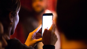 Hàng triệu người dùng Android bị lừa tải ứng dụng độc hại