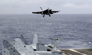 Không quân Mỹ tiếp tục giám sát Biển Đông