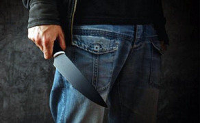 Mâu thuẫn từ việc xướng tên viếng đám tang, chú cầm dao đâm chết cháu