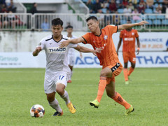 HLV Huỳnh Đức: 'HAGL đá đẹp, nhưng trọng tài phá nát trận đấu'