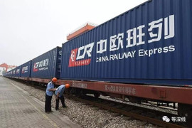 Lạ lùng loạt container rỗng ruột Trung Quốc gửi sang châu Âu