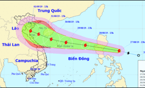 Bão Podul tràn vào Biển Đông gây mưa lớn suốt kỳ nghỉ lễ Quốc khánh