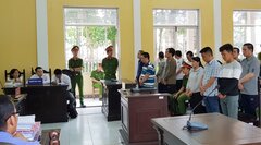 Bị cướp ô tô, cựu đại úy công an lĩnh án tù vì lòi ra việc chở thuốc lá lậu