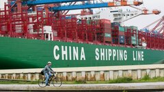 Hàng trăm công ty Mỹ gửi thư kêu gọi Tổng thống Trump hoãn áp thuế với hàng Trung Quốc