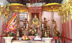 Ly kỳ ngôi mộ cổ khổng lồ chìm dưới đáy sông ở Thanh Hóa