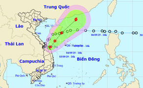 Áp thấp ngược ra biển, miền Trung vẫn mưa 2 ngày tới
