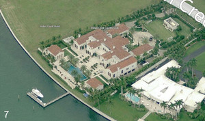 Ngôi làng tỷ phú xa hoa không tưởng ở Mỹ