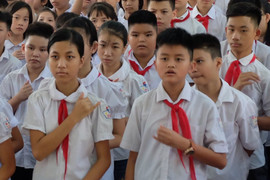 Ảnh: Lễ khai giảng ở ngôi trường hát Quốc ca bằng tay