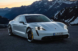 Porsche Taycan trình làng: Công suất tối đa 751 mã lực, giá hơn 3,5 tỷ đồng