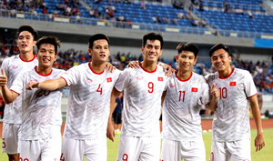 Hạ U22 Trung Quốc, tuyển thủ U22 Việt Nam rạng ngời nụ cười chiến thắng