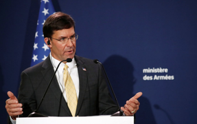 Lầu Năm Góc khuyên Nga hãy 'cư xử chuẩn mực'