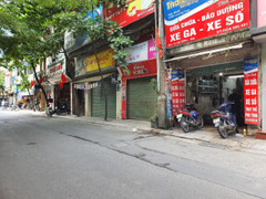 Hàng quán đóng cửa, dân quanh công ty Rạng Đông thi nhau bán nhà